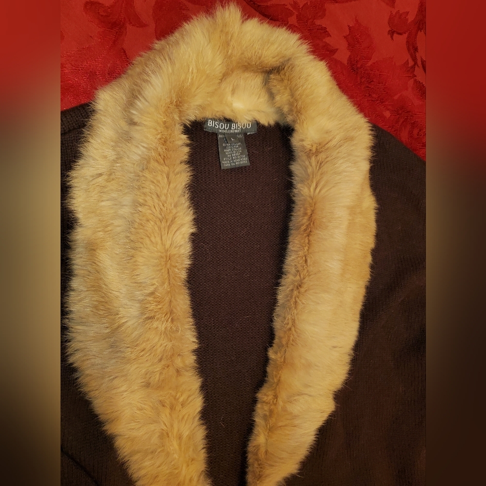 Long jacket with faux bison bisou